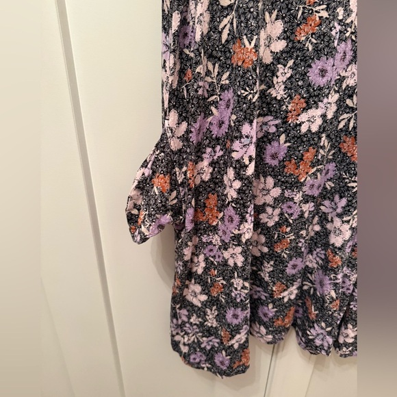 Time & Tru Midi Flower Dress - Picture 3 of 4